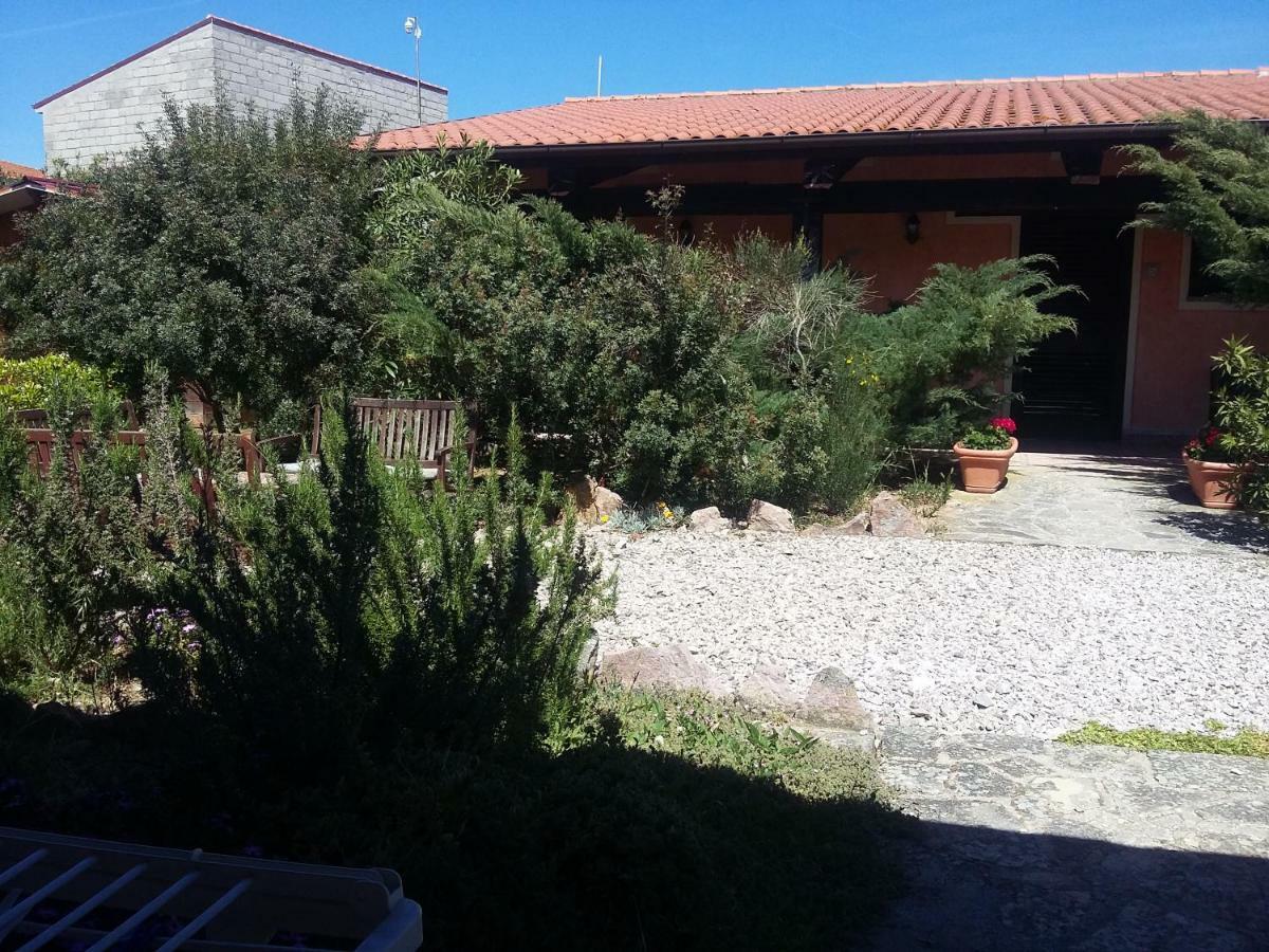 Agriturismo Pedru Caddu Villa Tula Dış mekan fotoğraf